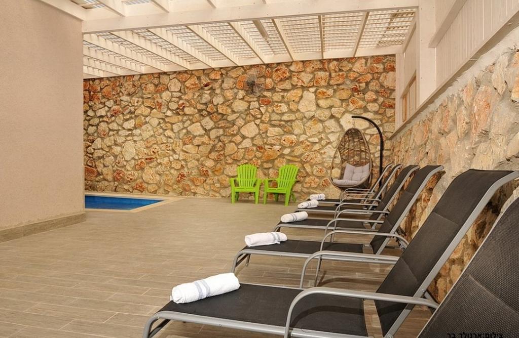 Between Sunrise And Sunset Suites Ya'ara Luaran gambar