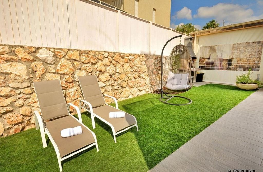 Between Sunrise And Sunset Suites Ya'ara Luaran gambar