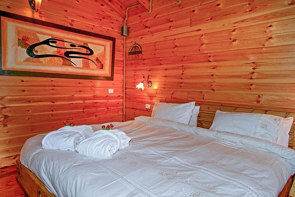 Between Sunrise And Sunset Suites Ya'ara Luaran gambar