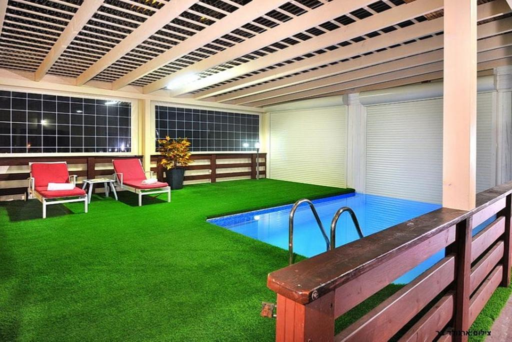 Between Sunrise And Sunset Suites Ya'ara Luaran gambar