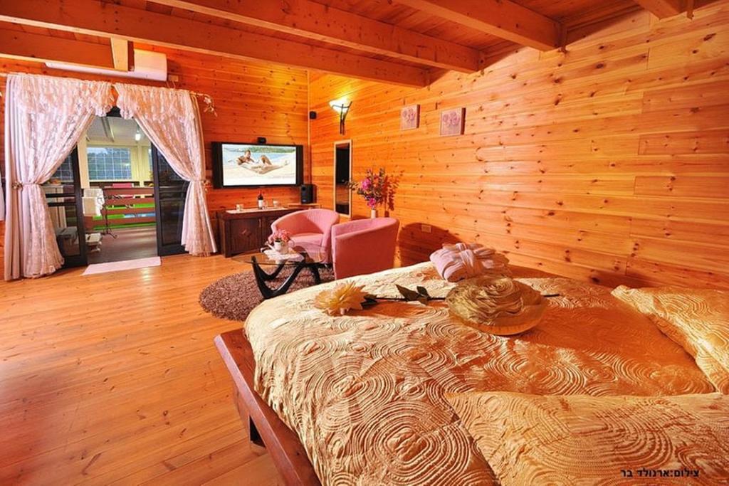 Between Sunrise And Sunset Suites Ya'ara Luaran gambar