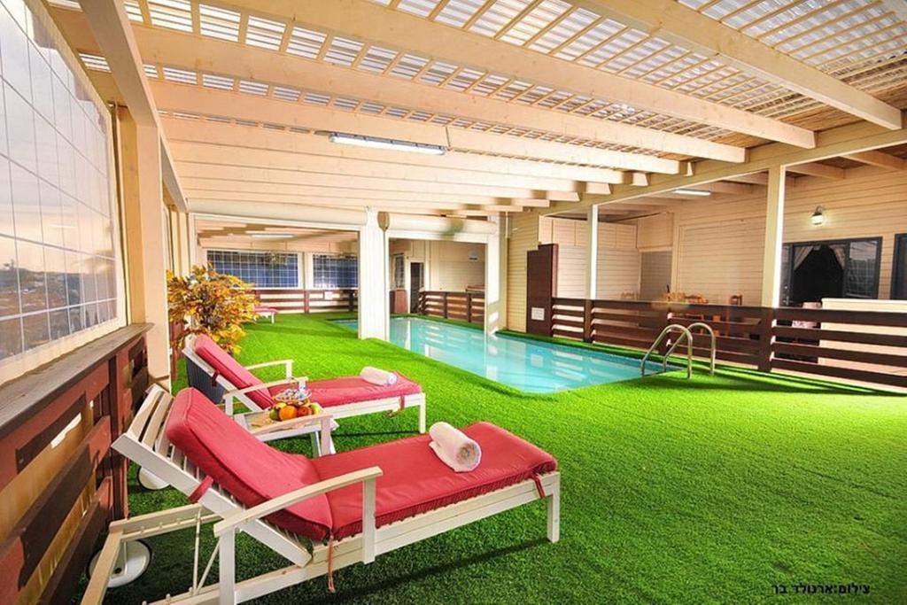 Between Sunrise And Sunset Suites Ya'ara Luaran gambar