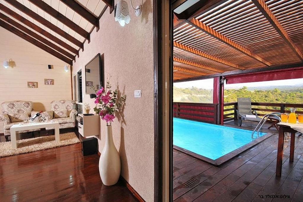 Between Sunrise And Sunset Suites Ya'ara Luaran gambar